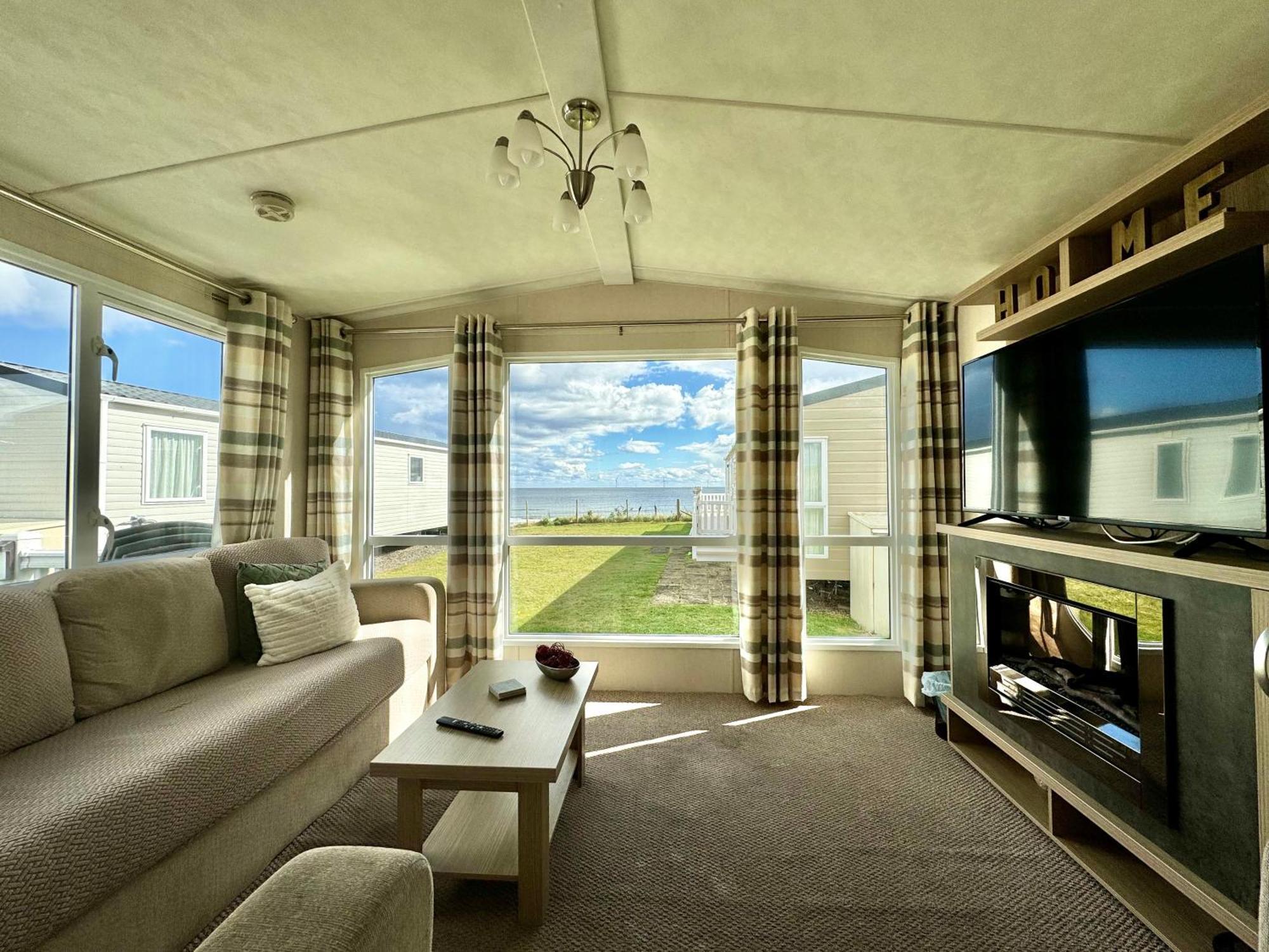 New Sea View Platinum Caravan With Huge Decking Newcastle upon Tyne Exterior foto